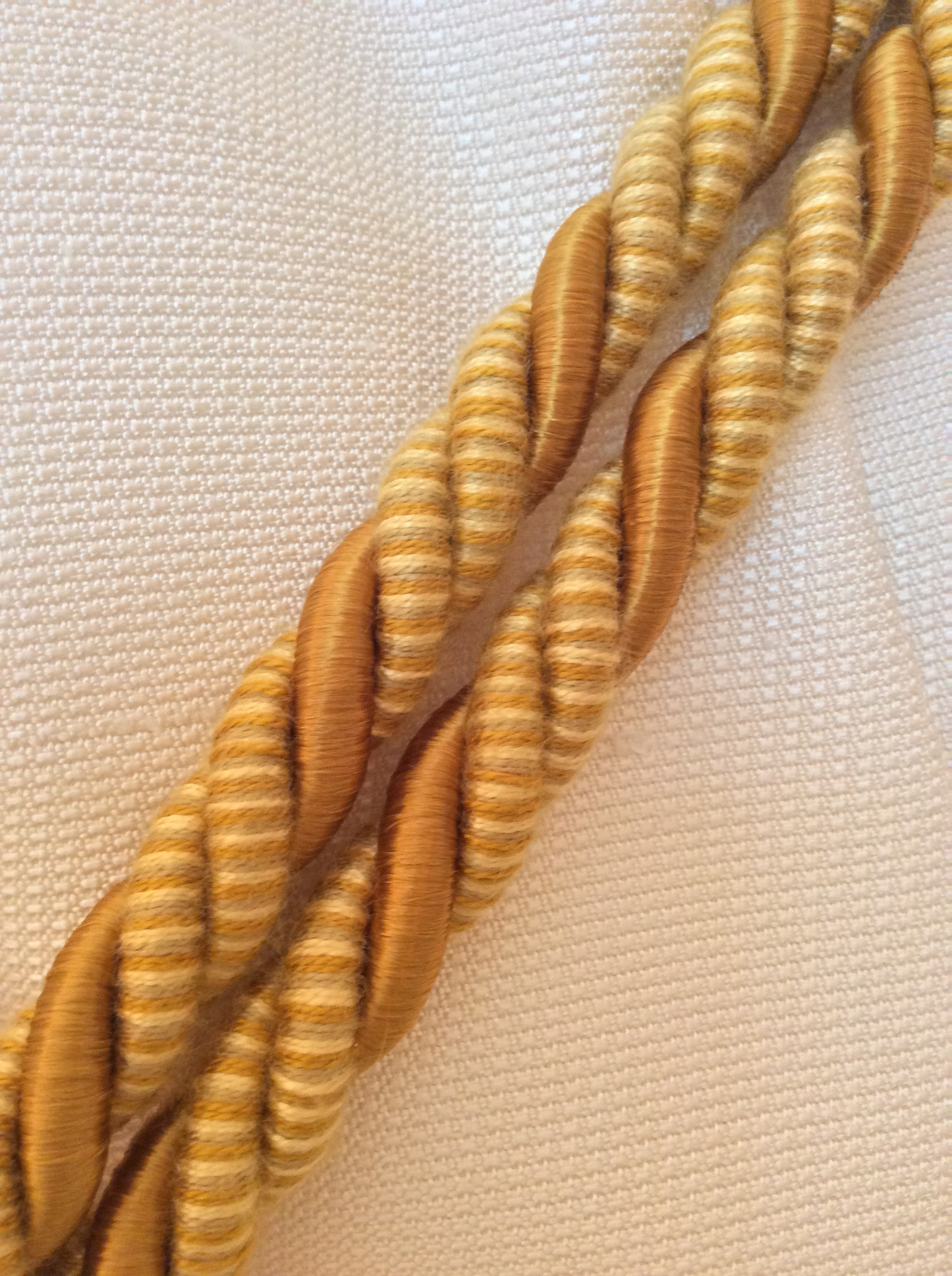 Embrasse per Tende con Nappa Grande 16cm - Giallo Oro | Made in Firenze