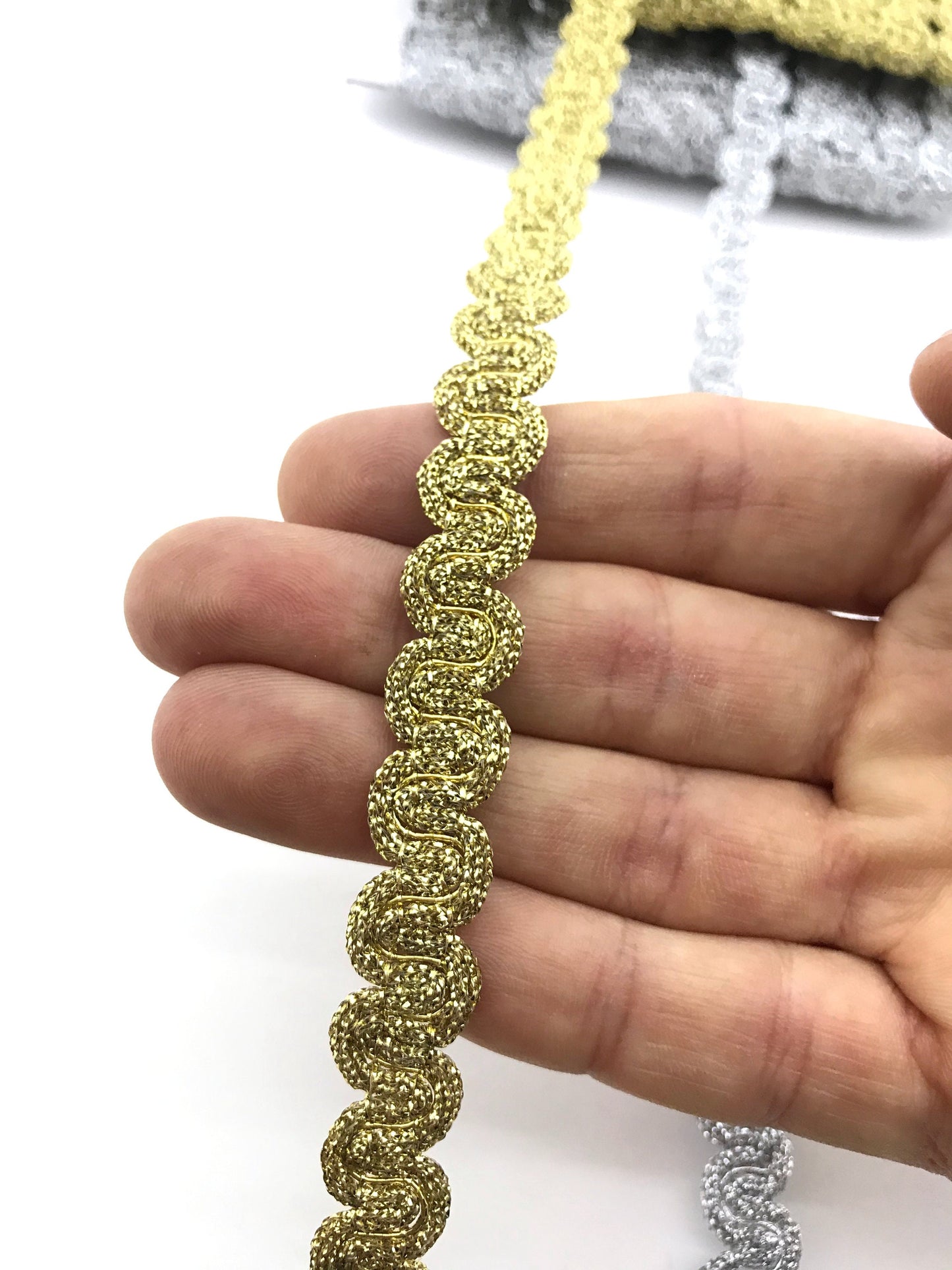 1 meter gold or silver sew-on trim 13mm. Fashion decoration for bags, shoes, belts, trousers, and sweaters.
