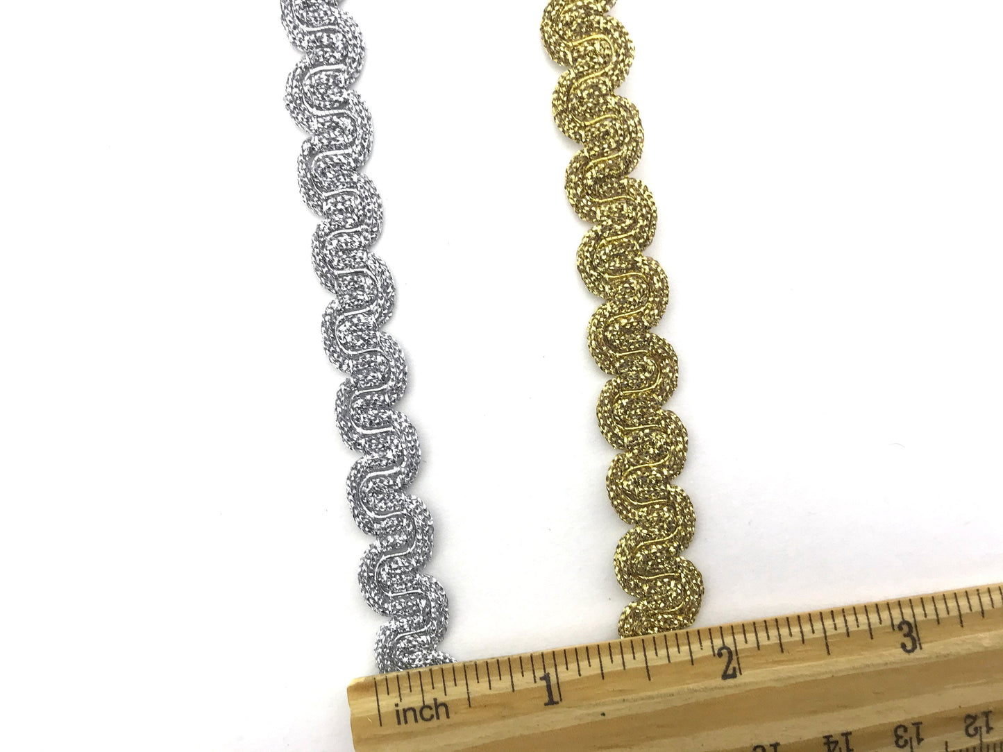 1 meter gold or silver sew-on trim 13mm. Fashion decoration for bags, shoes, belts, trousers, and sweaters.